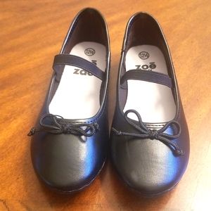 Girl's Black Flat Mary Jane Shoe, Size 12.5
